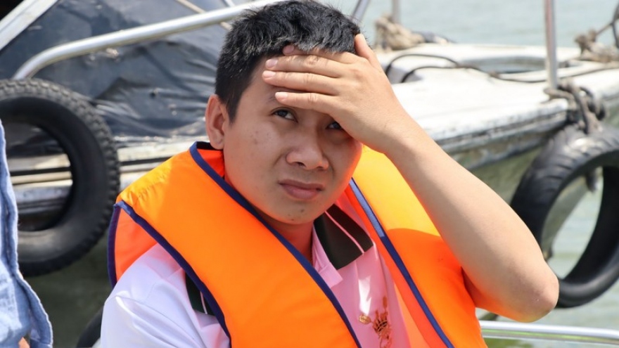 Khởi tố thuyền trưởng vụ thuyền chở khách lật trên sông Đồng Nai