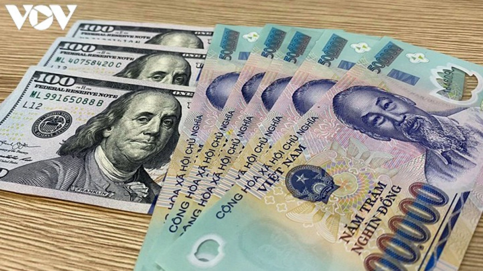 Tỷ giá USD hôm nay 24/2: Tỷ giá trung tâm tăng lên 25.053 đồng/USD