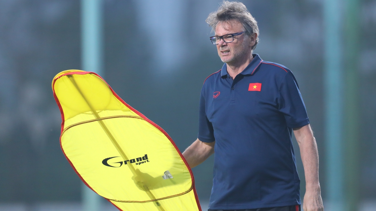 ĐT Việt Nam bỏ kỳ FIFA Days: HLV Philippe Troussier tiếc mà chẳng lo?