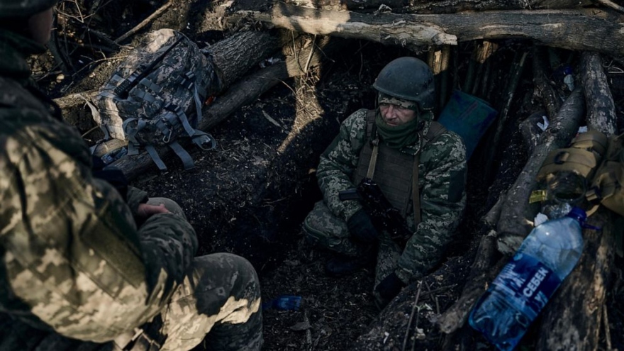 Ukraine quyết không từ bỏ Bakhmut dù Nga ra sức chọc thủng tuyến phòng thủ