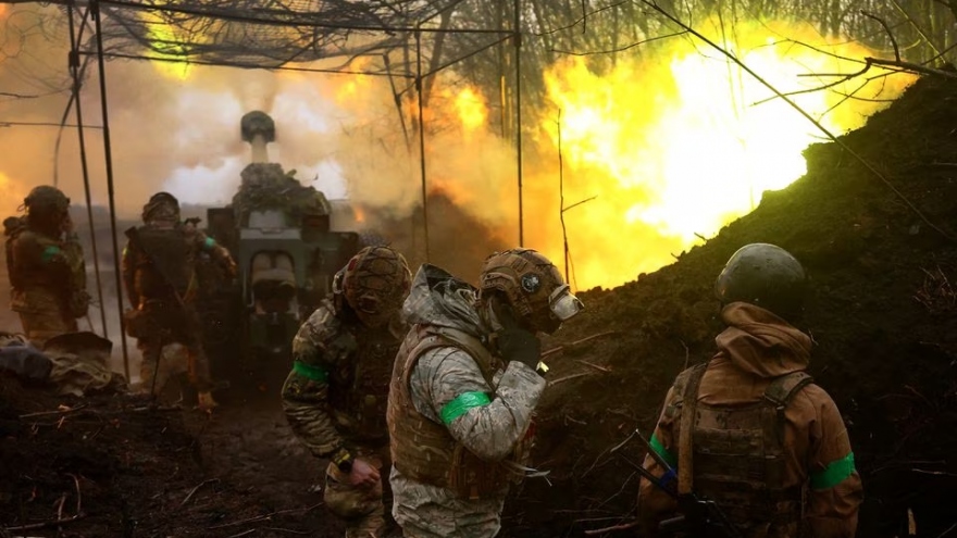 Nga dồn dập dội hỏa lực, Ukraine buộc phải rút quân khỏi một số nơi ở Bakhmut