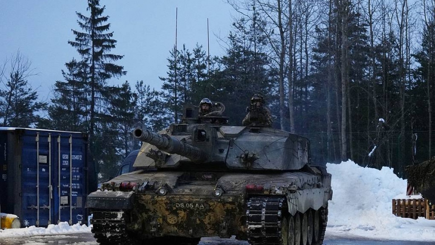 Tiết lộ số xe tăng thực sự đến tay Ukraine sau hàng loạt cam kết của phương Tây