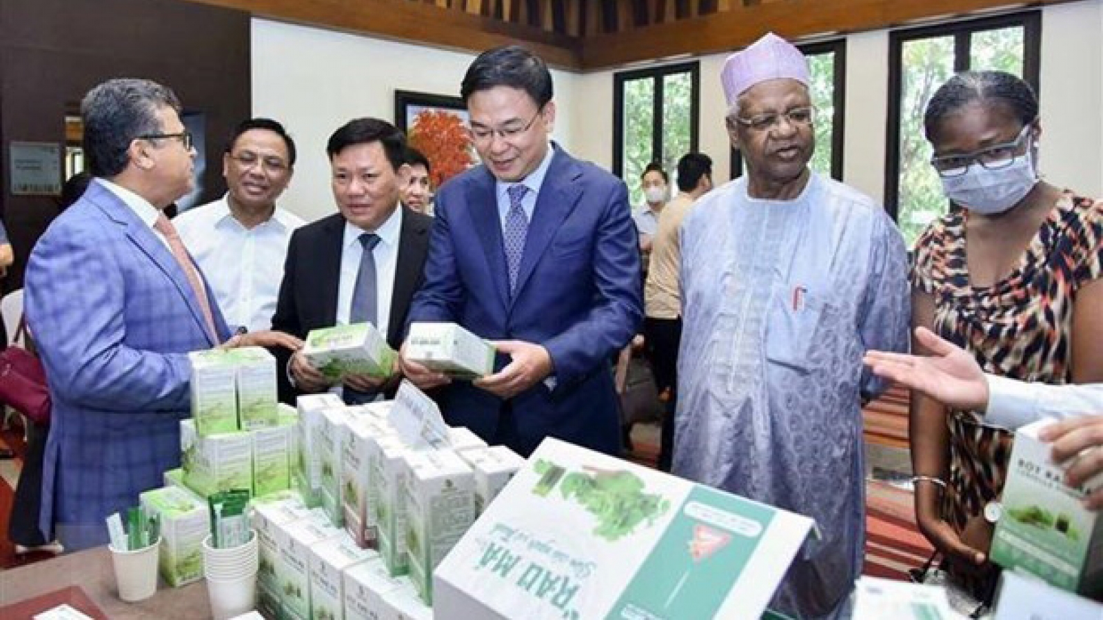 Counsellor suggests ways to boost halal product exports to Singapore