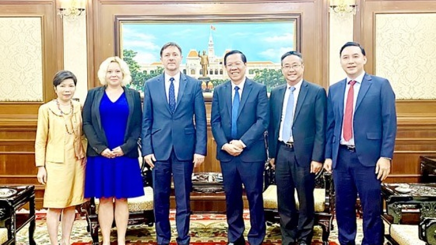 Ho Chi Minh City ramps up cooperation with Hungary