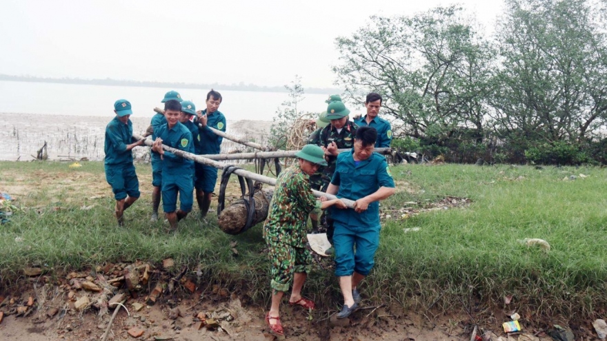 225-kilo bomb found in Nghe An river