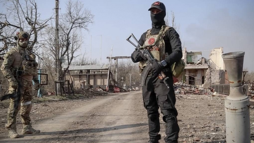 Lực lượng Wagner đánh mạnh vào khu vực đô thị Bakhmut, chặn tiếp tế của Ukraine