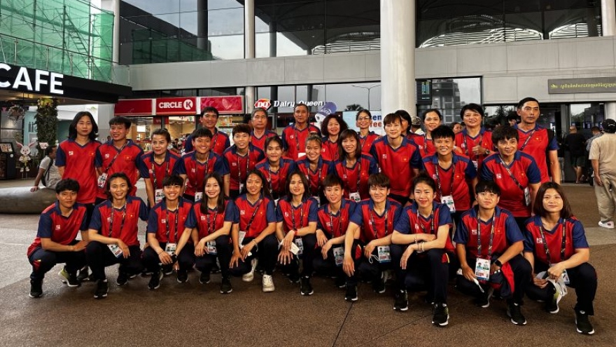 ĐT nữ Việt Nam tới Campuchia, bắt đầu hành trình bảo vệ HCV SEA Games
