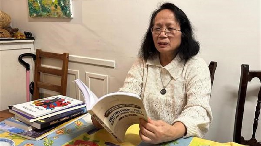 Book spotlights Vietnamese, French imprints in names of streets