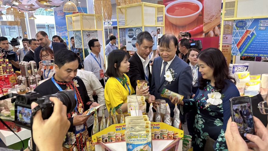 Vietnam Expo 2023 officially gets underway in Hanoi