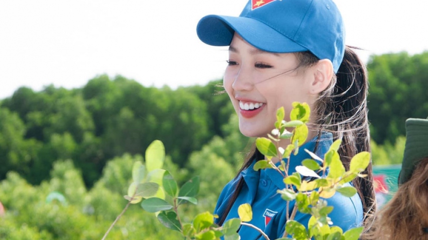 Bao Ngoc becomes Ambassador of Earth Day in Vietnam