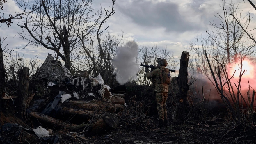 Ukraine tuyên bố phá hủy 6 xe tăng và xe thiết giáp, 3 khẩu pháo, 4 UAV của Nga