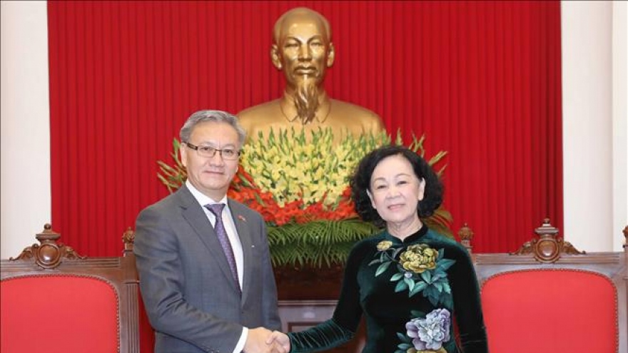 Thường trực Ban Bí thư tiếp Đoàn Đại biểu Ban Đối ngoại Trung ương Đảng Lào