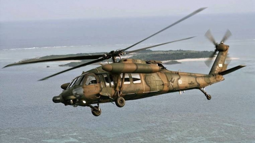 10 người trên máy bay trực thăng UH60 của Nhật Bản vẫn đang mất tích