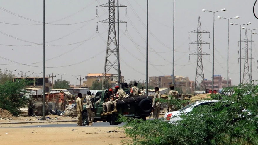 Nhóm bán quân sự Sudan RSF tuyên bố kiểm soát Dinh Tổng thống