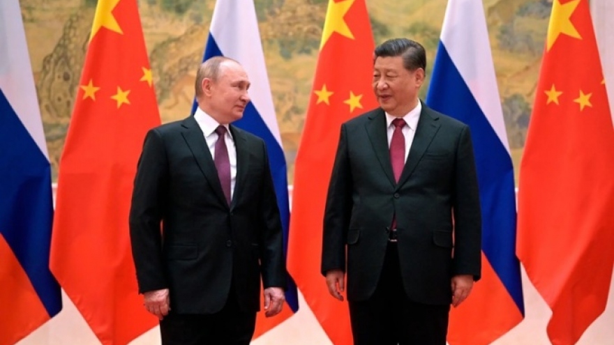 Trung Quốc nói không nước nào có quyền can thiệp vào quan hệ Nga-Trung