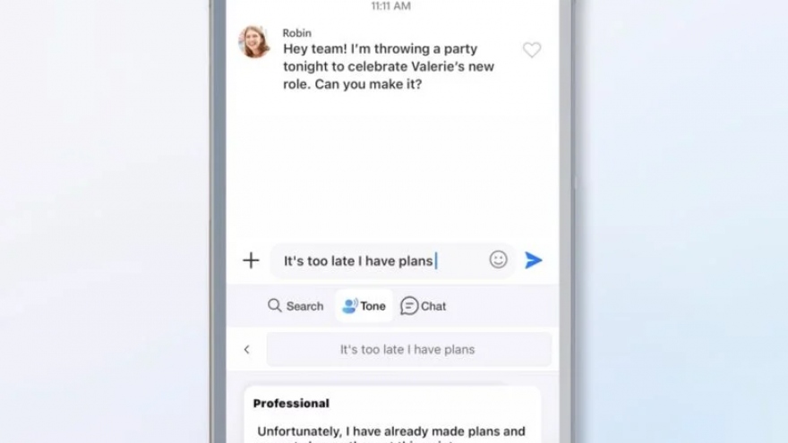 Bàn phím SwiftKey cho iPhone tích hợp chatbot Bing AI