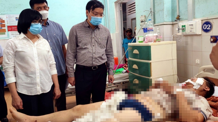 Hỗ trợ các gia đình nạn nhân trong vụ xe giường nằm tông vào nhà dân ở Gia Lai