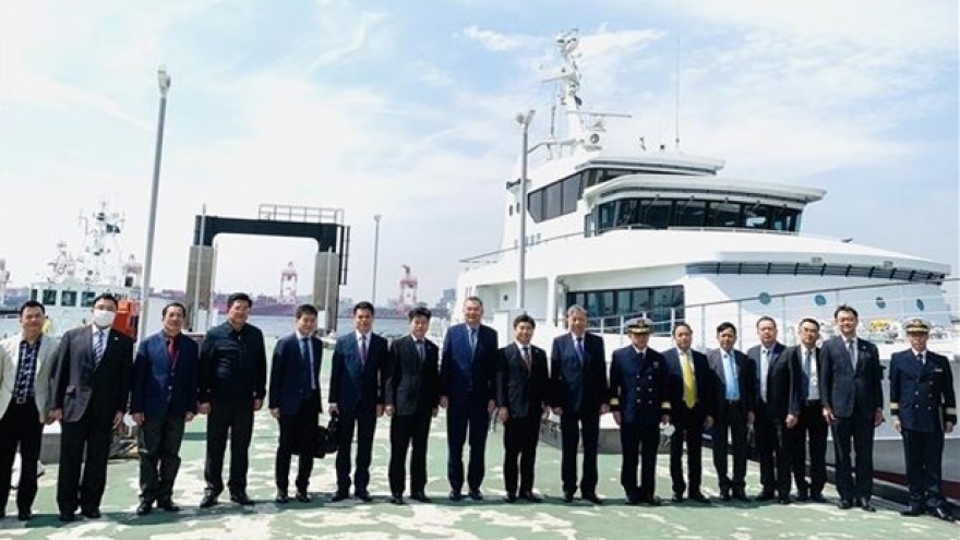 Public Security Minister visits Japan Coast Guard