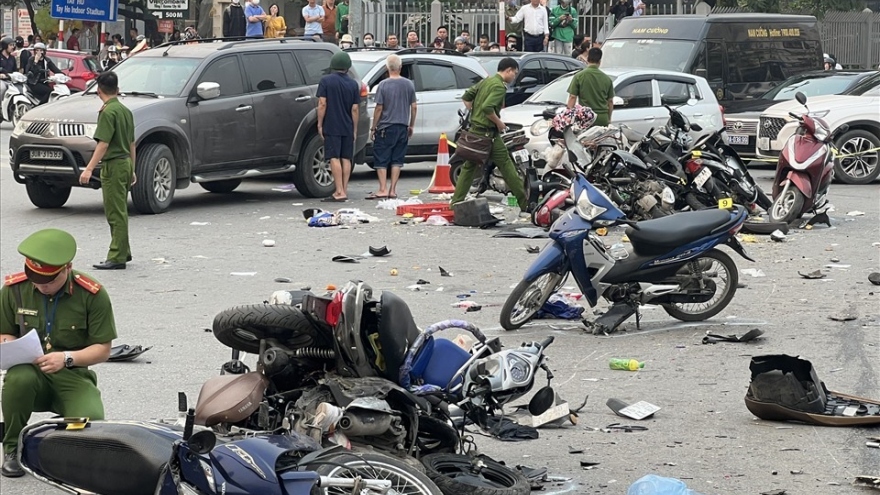 Lái xe tông 17 xe máy ở Hà Nội: Tôi đã cố phanh nhưng không có tác dụng