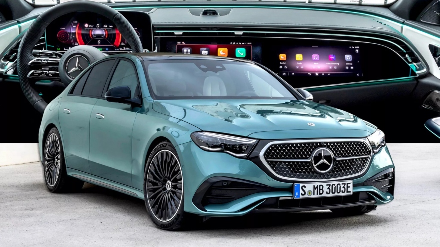 Mercedes E-Class 2024: "Lột xác" từ trong ra ngoài