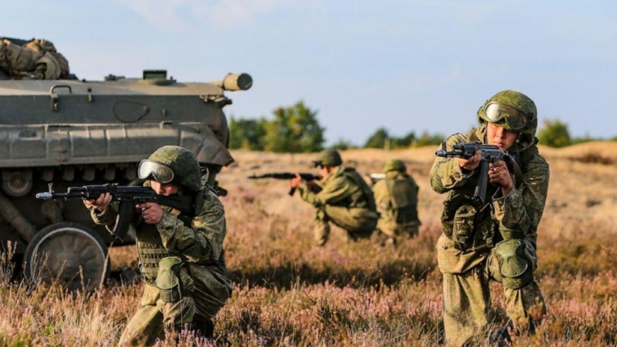 Nga tăng cường tuyển dụng quân nhân chuyên nghiệp cho chiến dịch quân sự tại Ukraine