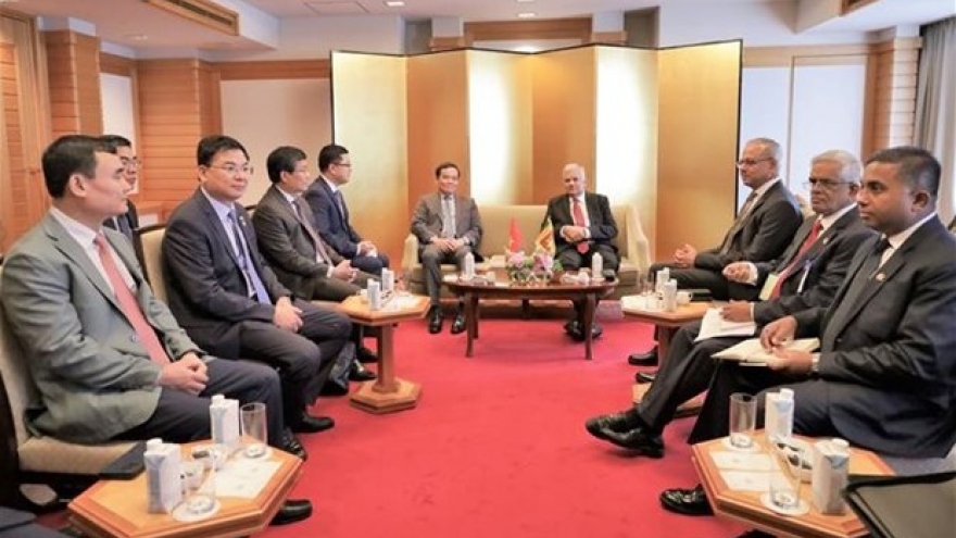 Deputy PM Tran Luu Quang meets leaders of Sri Lanka, Japan in Tokyo