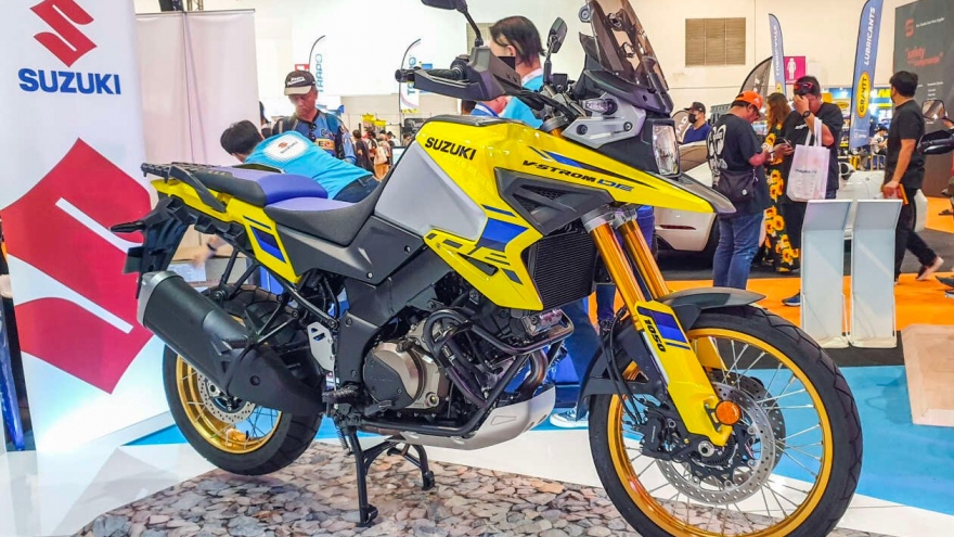 Suzuki V-Strom 1050DE 2023 chính thức trình làng, giá gần 470 triệu đồng