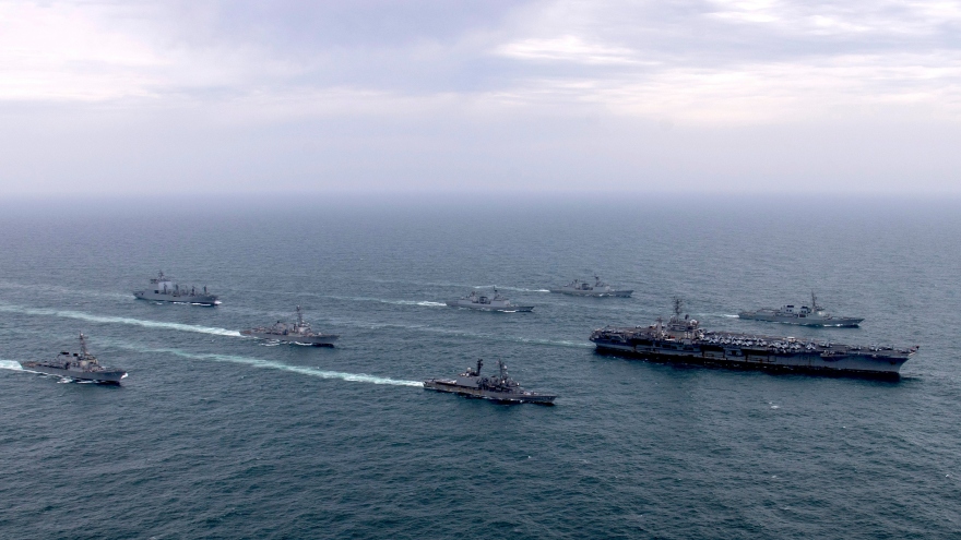 Tàu chiến Nhật Bản đến Hàn Quốc tập trận hải quân