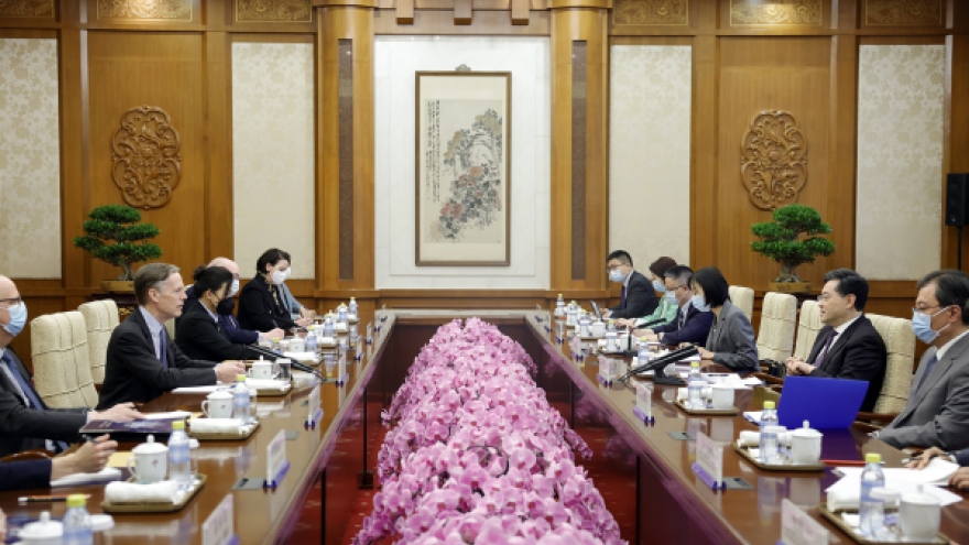 Ngoại trưởng Trung Quốc gặp Đại sứ Mỹ yêu cầu ổn định quan hệ song phương