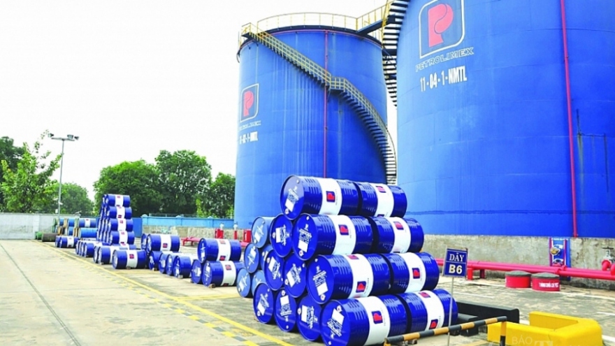 US$2.77 bln spent on petroleum imports in four months