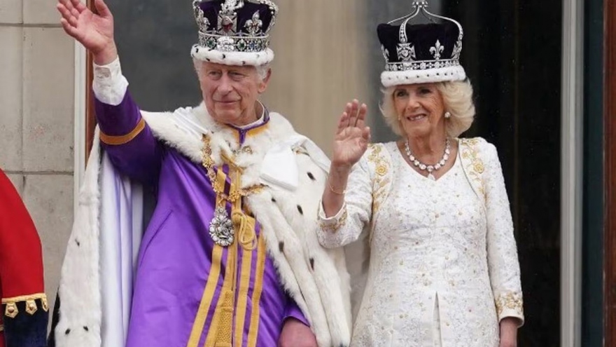 Các nhà lãnh đạo thế giới chúc mừng Vua Charles III đăng quang