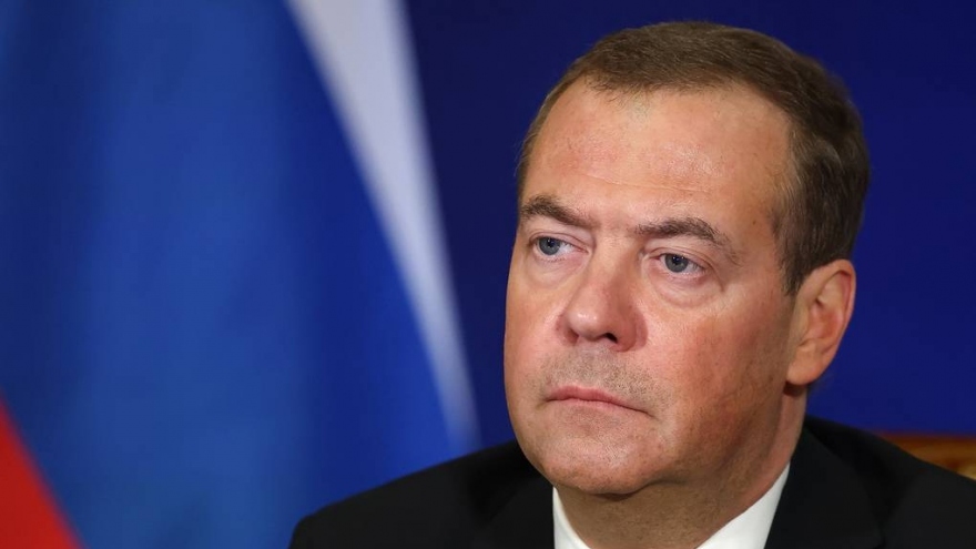 Ông Medvedev kêu gọi loại bỏ Tổng thống Ukraine sau vụ UAV ở điện Kremlin