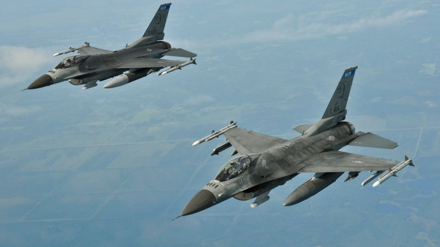 Tiêm kích F-16 ở Ukraine sẽ được trang bị những vũ khí nào?