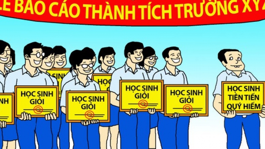 Con có giấy khen "Học sinh giỏi", cha mẹ vẫn thấy "ngại" và bất an?