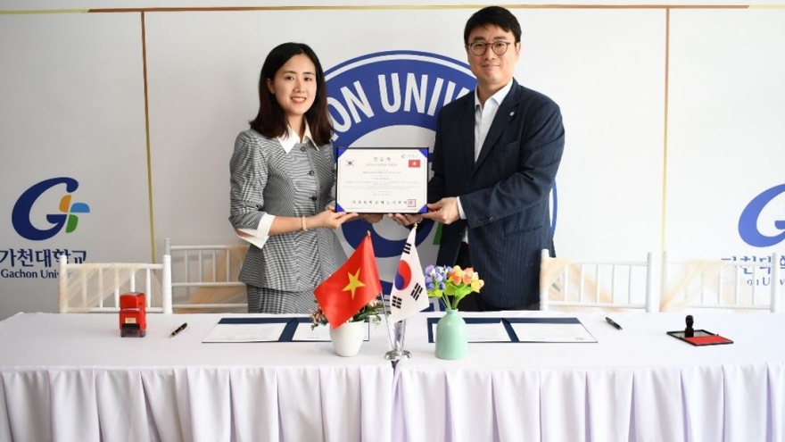 Ninh Thị Hà Thu: Người xây đường băng cho giấc mơ Hàn Quốc của sinh viên Việt Nam