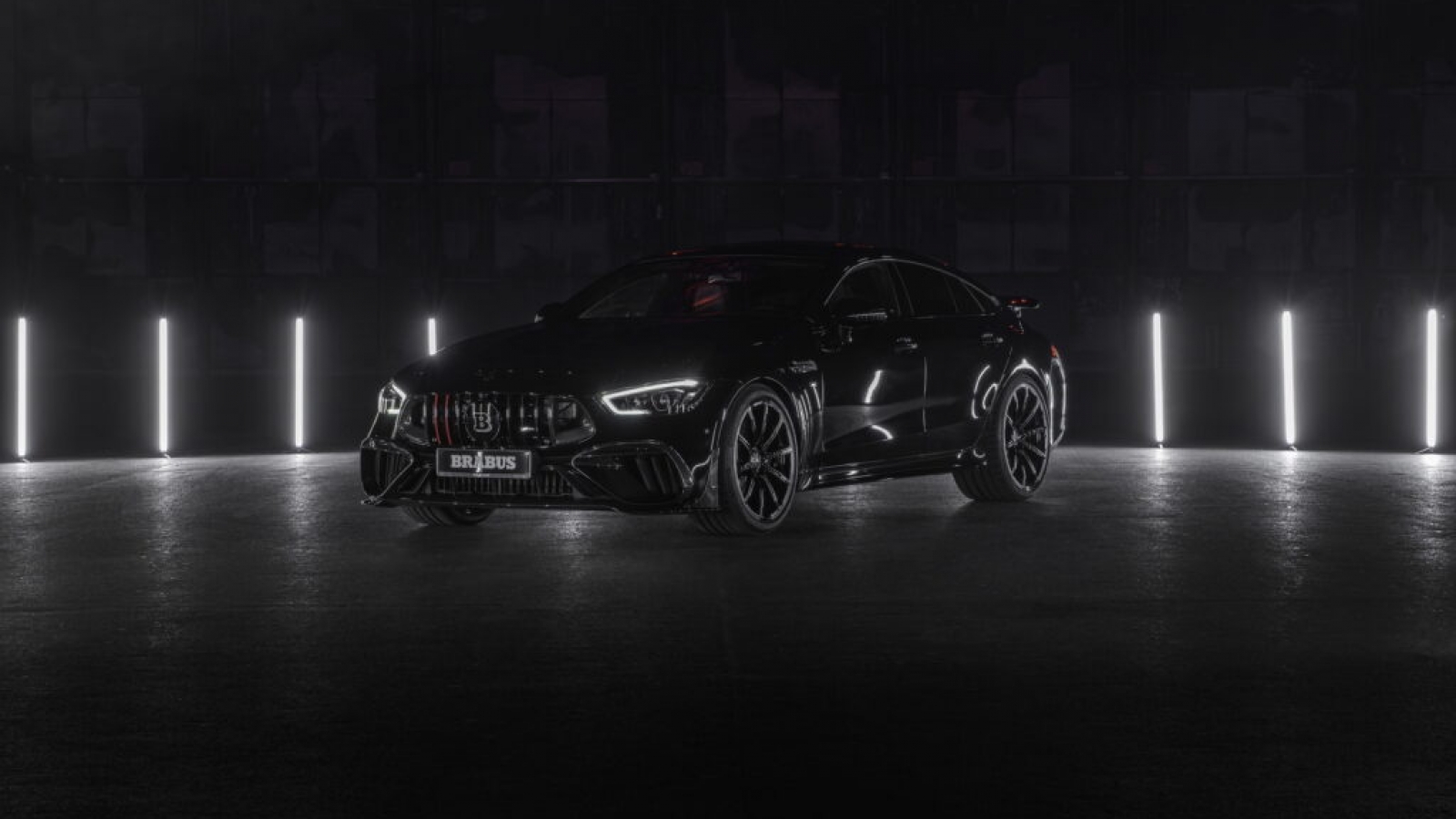 Mercedes-AMG GT 63 S E Performance trở thành chiếc xe mạnh mẽ nhất dưới tay Brabus