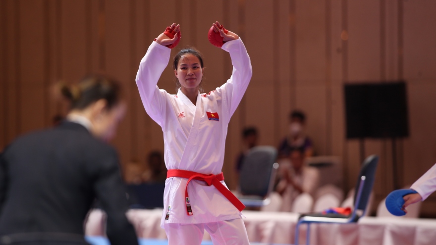 "Mỏ vàng'' Karate liên tục báo tin vui tại SEA Games 32