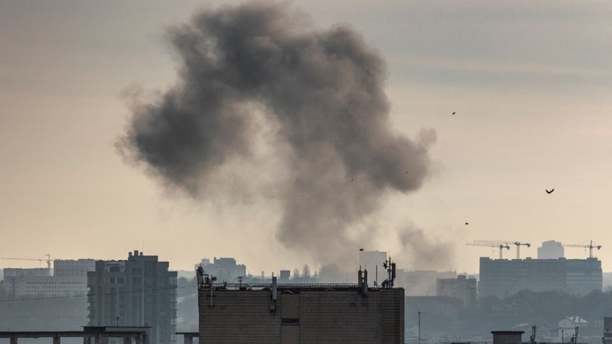 Nổ liên tiếp tại các khu vực của Ukraine sau vụ UAV tấn công Điện Kremlin
