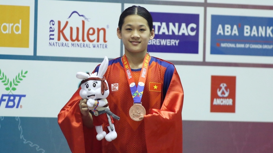 VĐV 14 tuổi giành huy chương cho bơi lội Việt Nam ngay lần đầu dự SEA Games