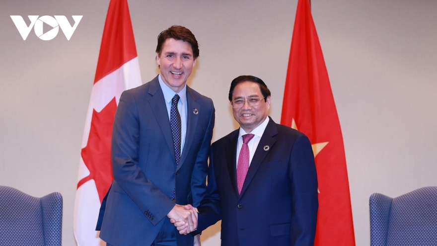 PM Chinh expects Vietnam - Canada trade turnover of US$10 billion