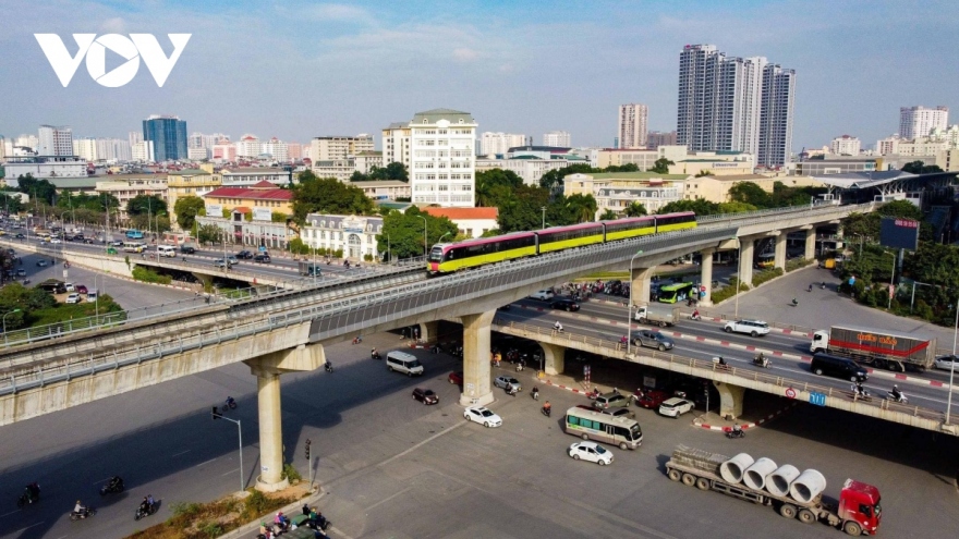 Metro Nhổn-Ga Hà Nội sắp vận hành đoạn trên cao đến Cầu Giấy