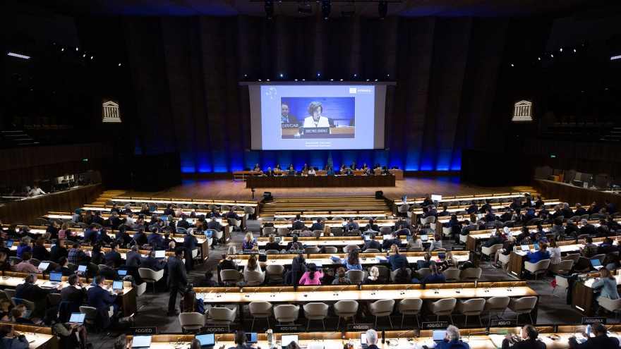 Việt Nam tham dự Kỳ họp lần thứ 216 Hội đồng Chấp hành UNESCO