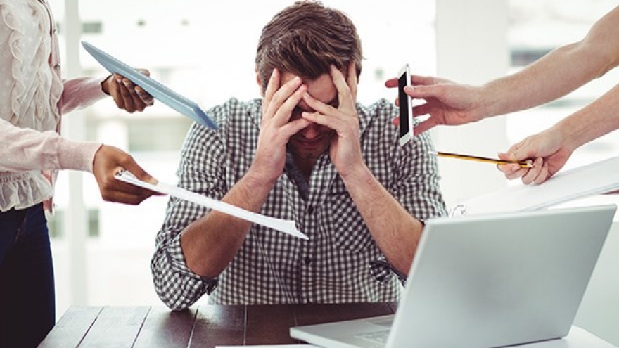 Tìm giải pháp giảm căng thẳng tại nơi làm việc