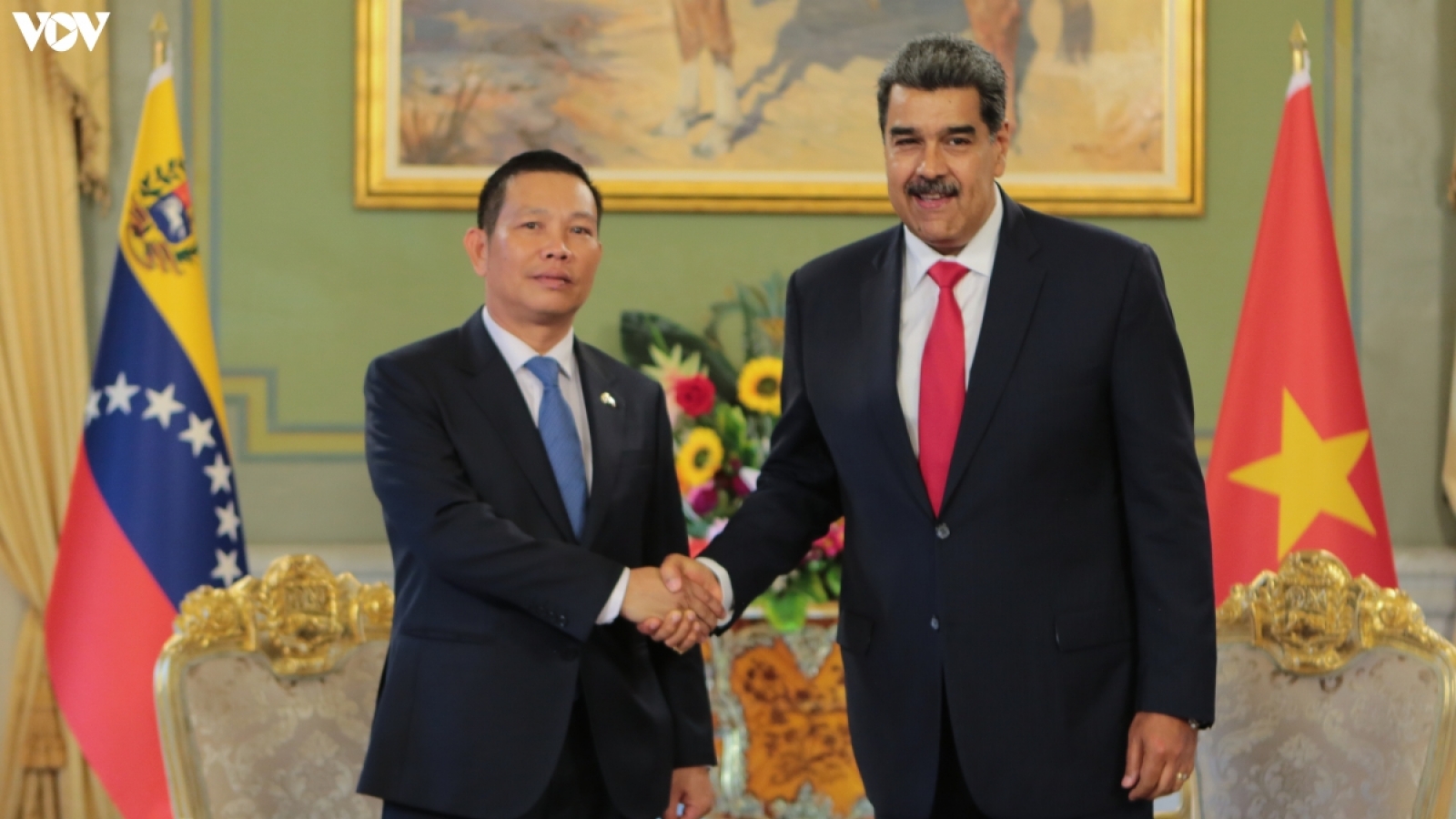 Đại sứ Việt Nam tại Venezuela trình Quốc thư