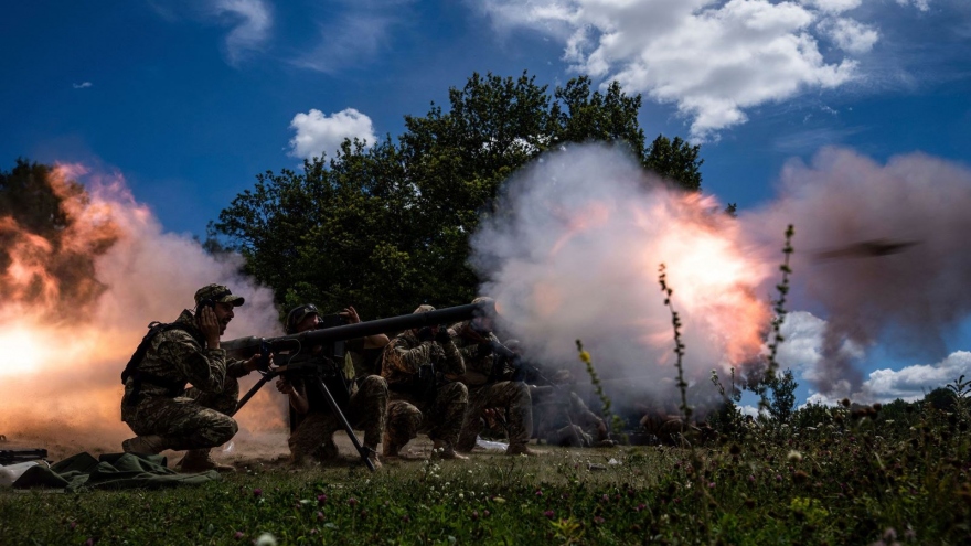 Ukraine không kích sở chỉ huy Nga, Moscow bắn hạ tên lửa đối phương