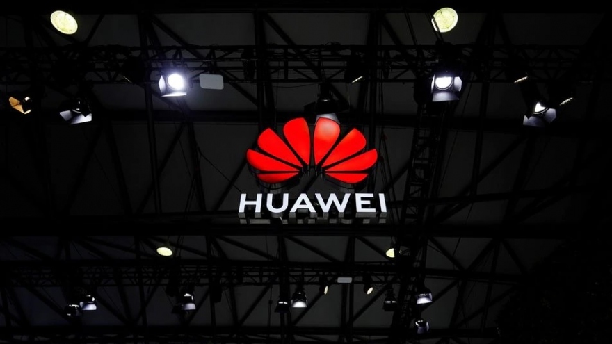 Hungary mở rộng liên kết với Huawei, ngăn chặn gói hỗ trợ cho Ukraine