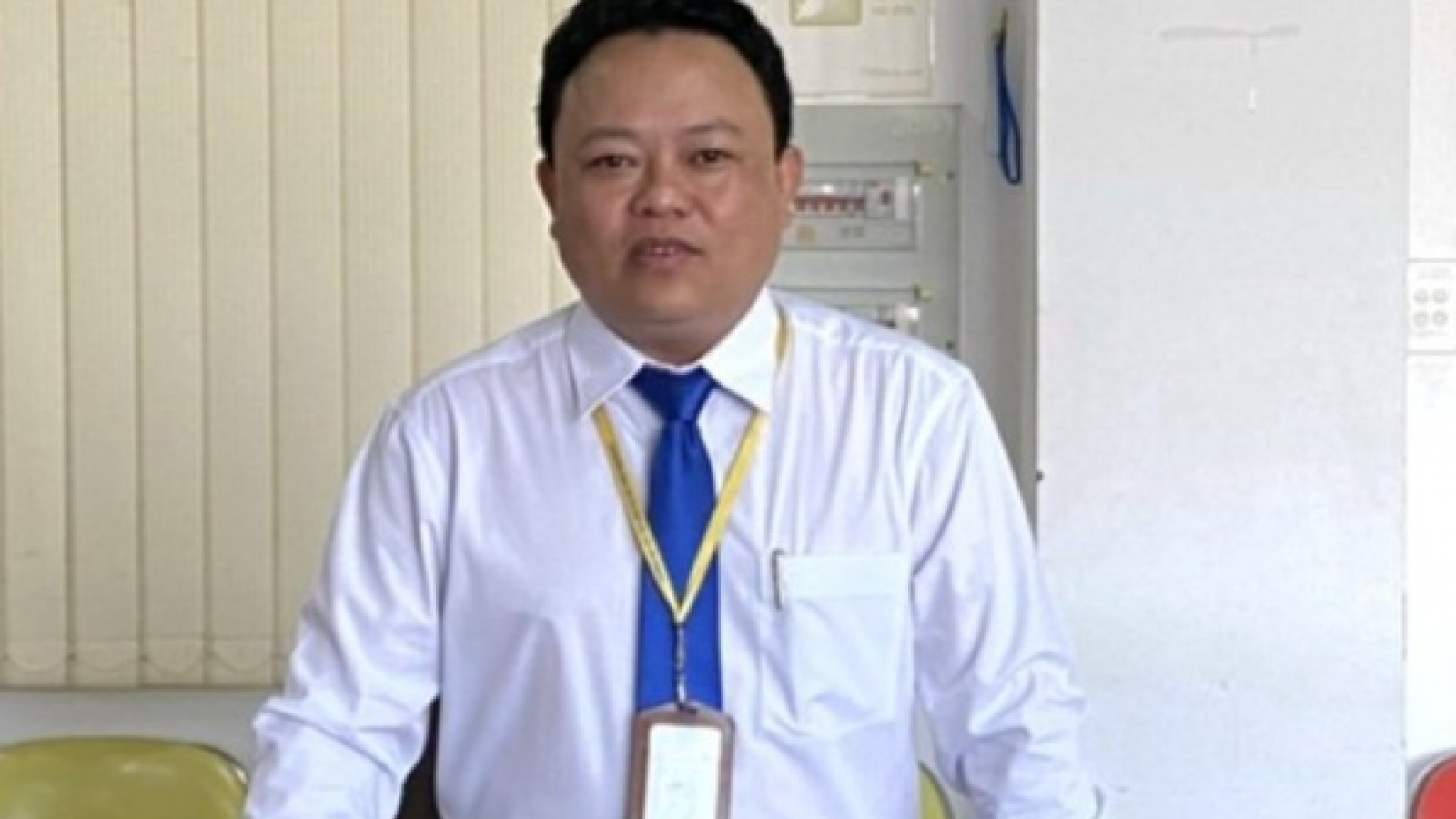 Bắt tạm giam kiểm sát viên lừa đảo chiếm đoạt tài sản