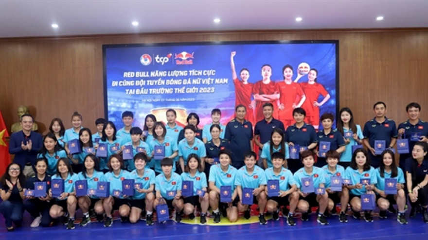 Women footballers get bonus to inspire, encourage