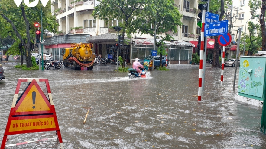 Thời tiết hôm nay 25/6: Đông Bắc Bộ tiếp tục mưa lớn, Tây Nguyên đề phòng lũ quét