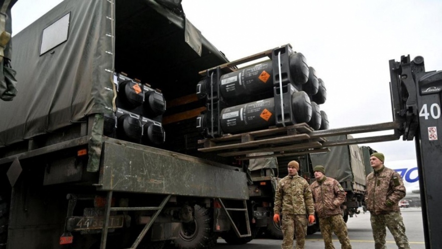 Mỹ tiếp tục viện trợ vũ khí và thiết bị quân sự trị giá 500 triệu USD cho Ukraine